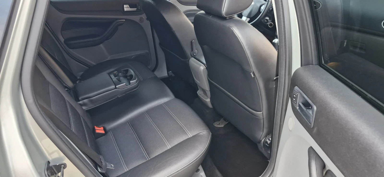 Ford Focus 1.6tdci 109hp 156000км, снимка 14 - Автомобили и джипове - 55904764