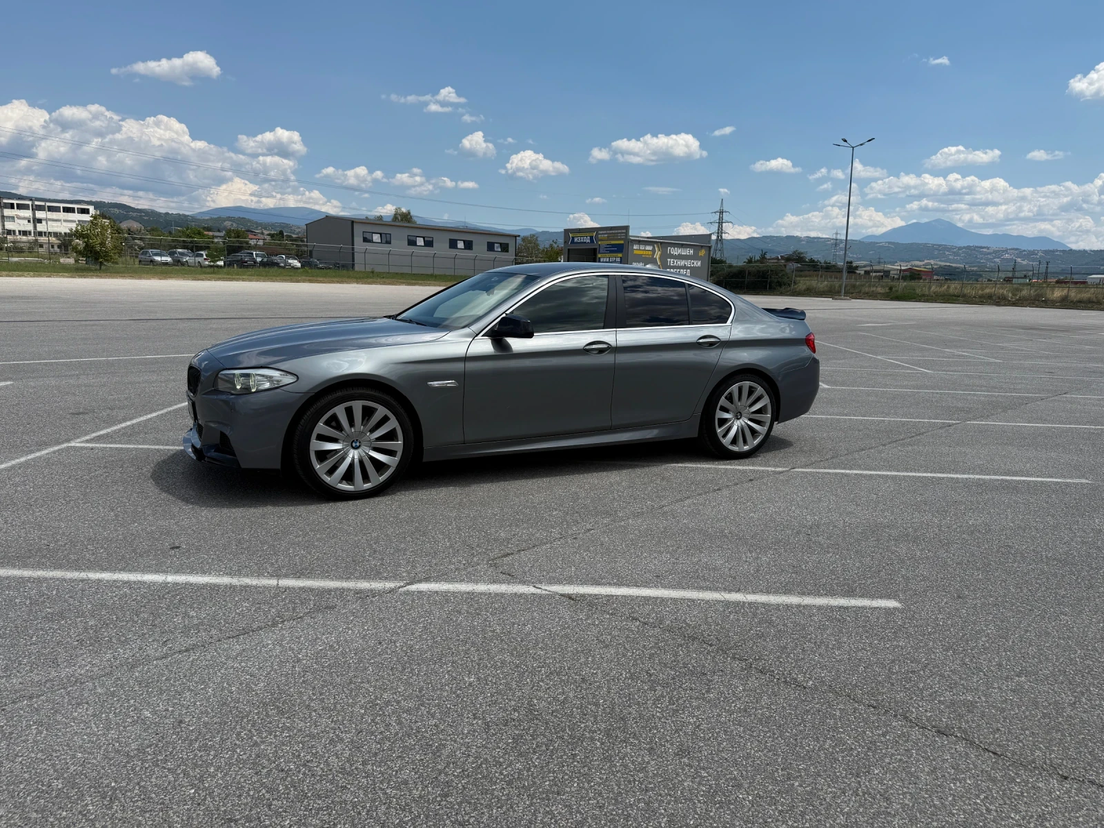BMW 525, снимка 5 - Автомобили и джипове - 55941105