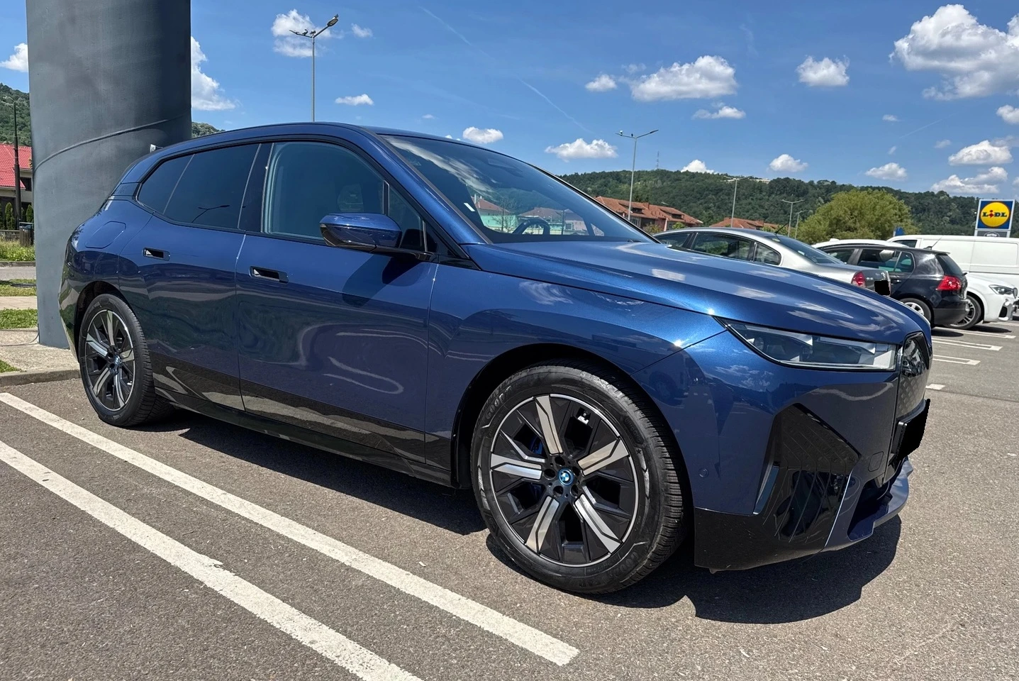 BMW iX xDrive40