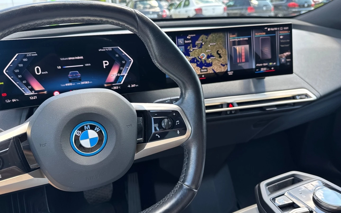 BMW iX xDrive40, снимка 5 - Автомобили и джипове - 56126389
