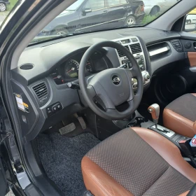 Обява за продажба на Kia Sportage АВТОМАТИК 4х4  ~8 500 лв. - изображение 10
