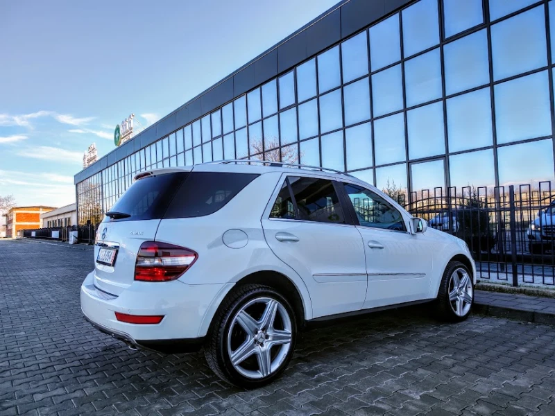 Mercedes-Benz ML 320 * AMG* PREMIUM* FACELIFT, снимка 10 - Автомобили и джипове - 48611059