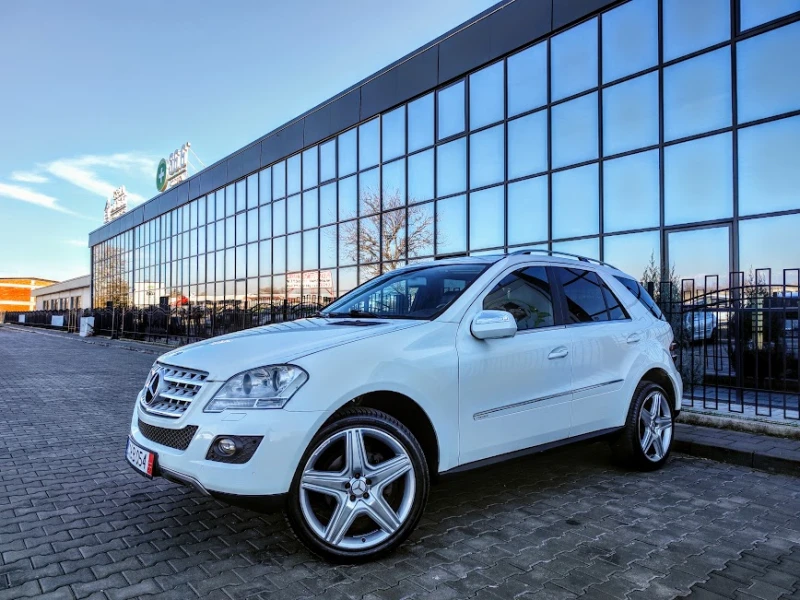 Mercedes-Benz ML 320 * AMG* PREMIUM* FACELIFT, снимка 7 - Автомобили и джипове - 48611059