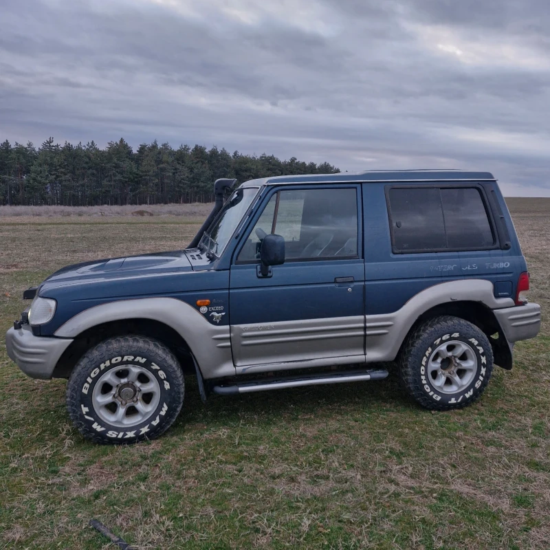 Hyundai Galloper, снимка 4 - Автомобили и джипове - 48997764