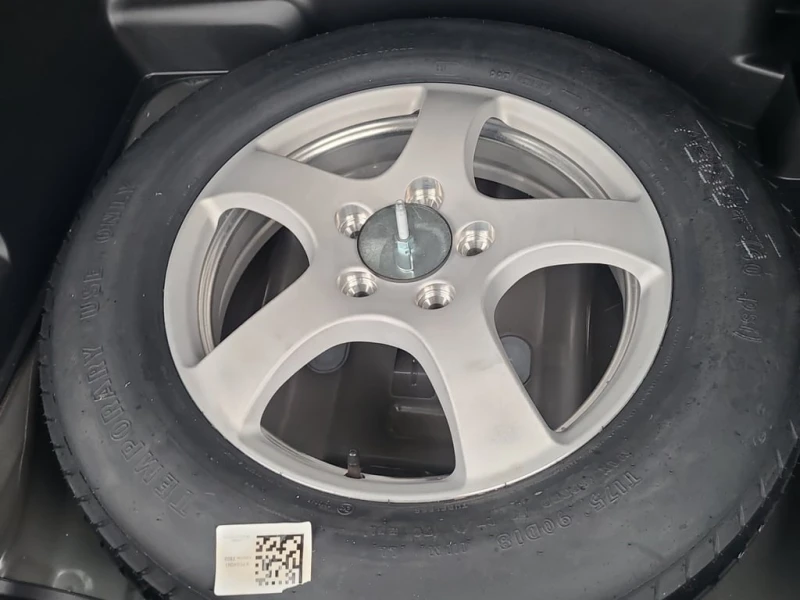 Jeep Grand cherokee * LAREDO * CARFAX * ЦЕНА ДО БГ, снимка 14 - Автомобили и джипове - 53020584