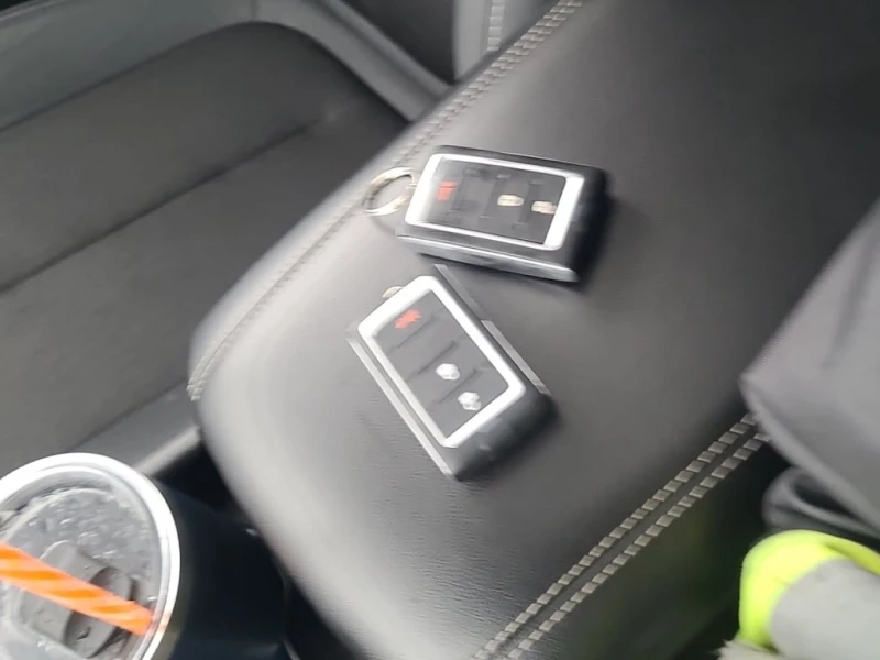 Jeep Grand cherokee * LAREDO * CARFAX * ЦЕНА ДО БГ, снимка 8 - Автомобили и джипове - 53020584