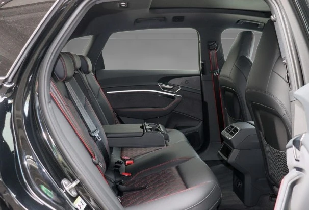 Audi Q8 e-Tron SUV 55 = S-line = Гаранция, снимка 11 - Автомобили и джипове - 52837189