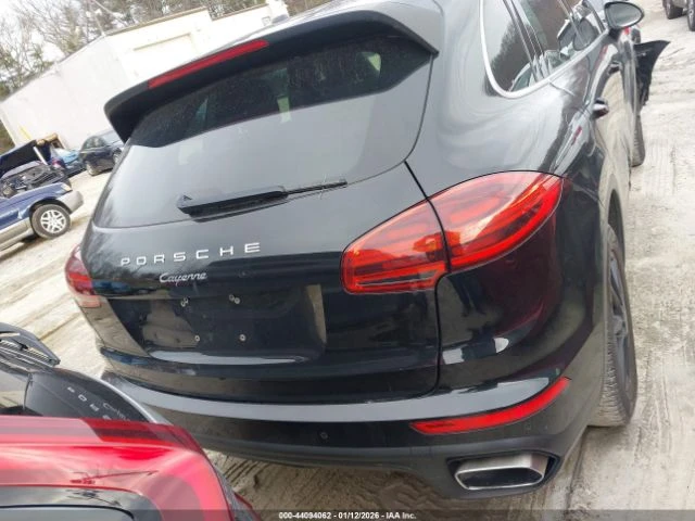 Porsche Cayenne  - изображение 4