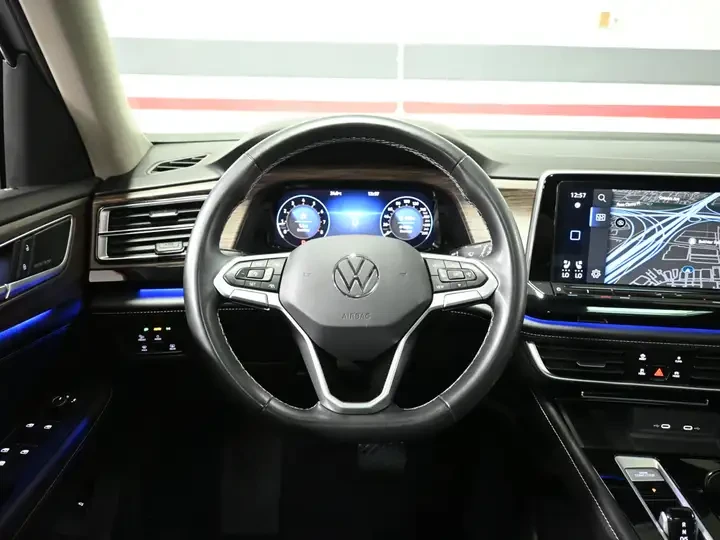 VW Atlas Highline * Harman/Kardon * CARFAX *  | Mobile.bg � ����������� 12
