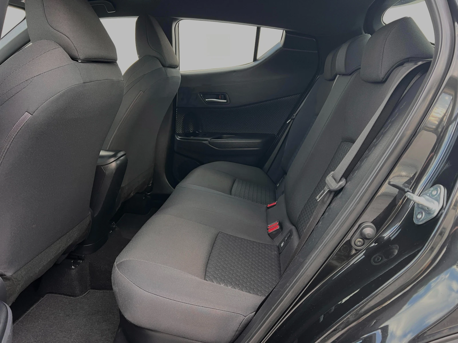 Toyota C-HR 1.8Hybrid 127000km * * ������� ����������* *  | Mobile.bg � ����������� 13