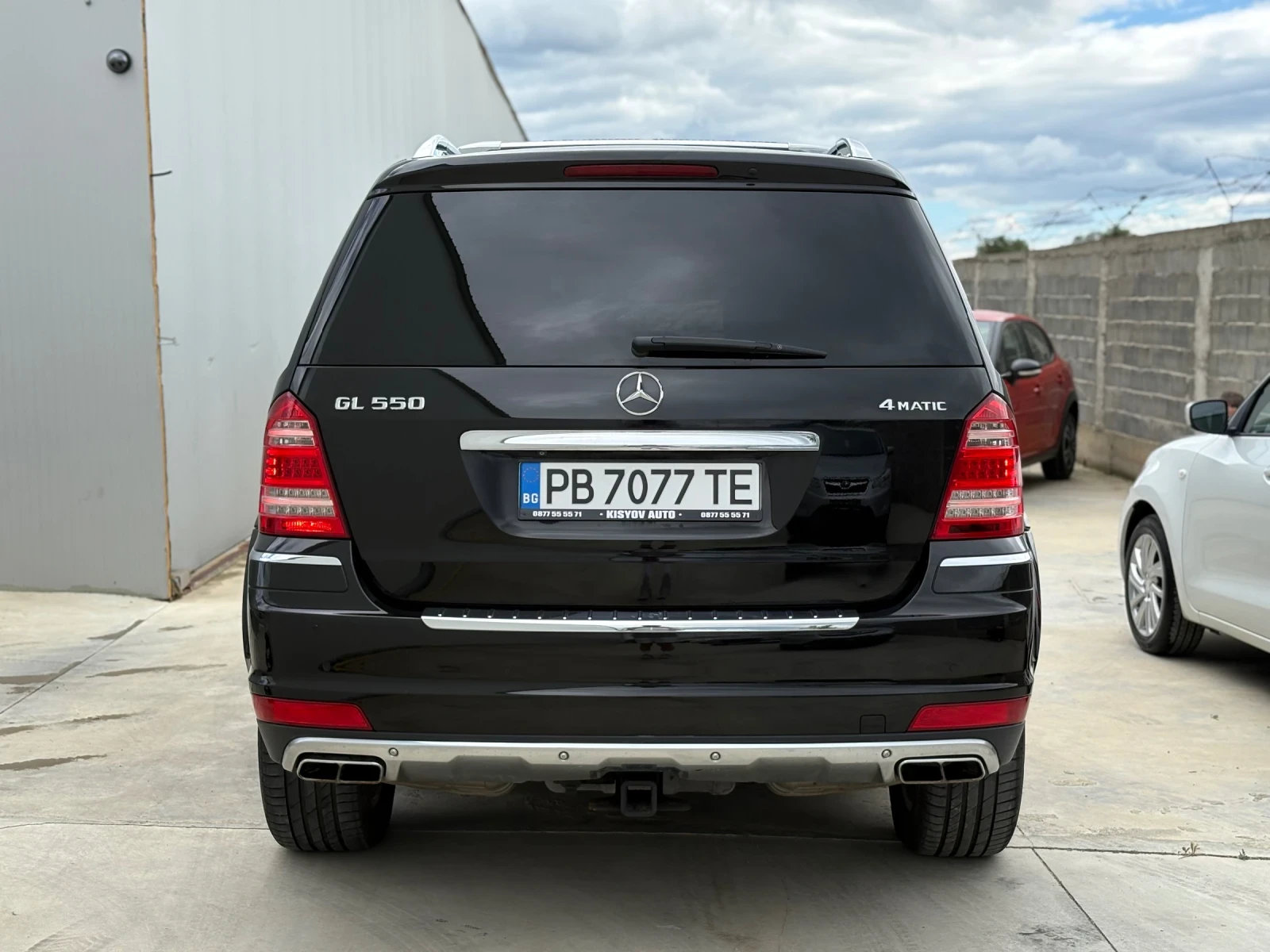 Mercedes-Benz GL 550 550 AMG* 4matic* Обдухване* TV* Keyless* 7G, снимка 6 - Автомобили и джипове - 54580954