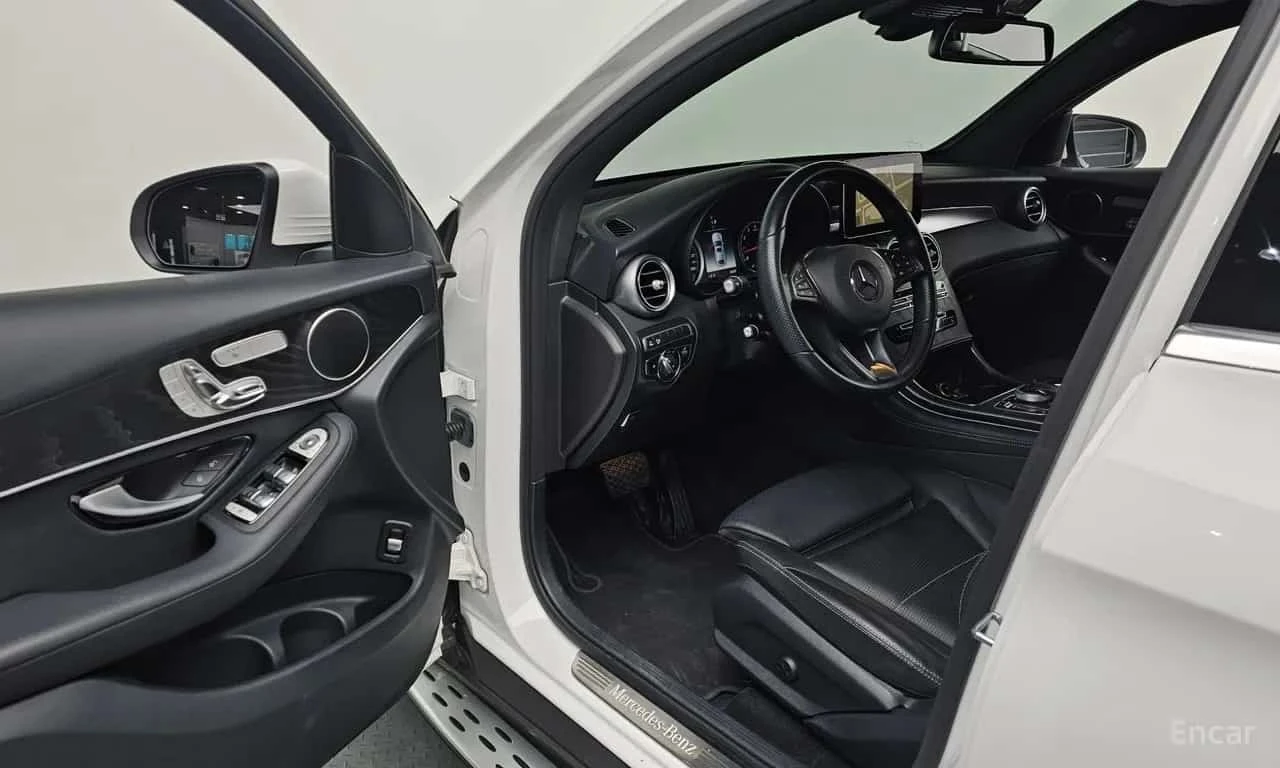 Mercedes-Benz GLC 300 4MATIC Coupe * ����� �� ����������� | Mobile.bg � ����������� 10