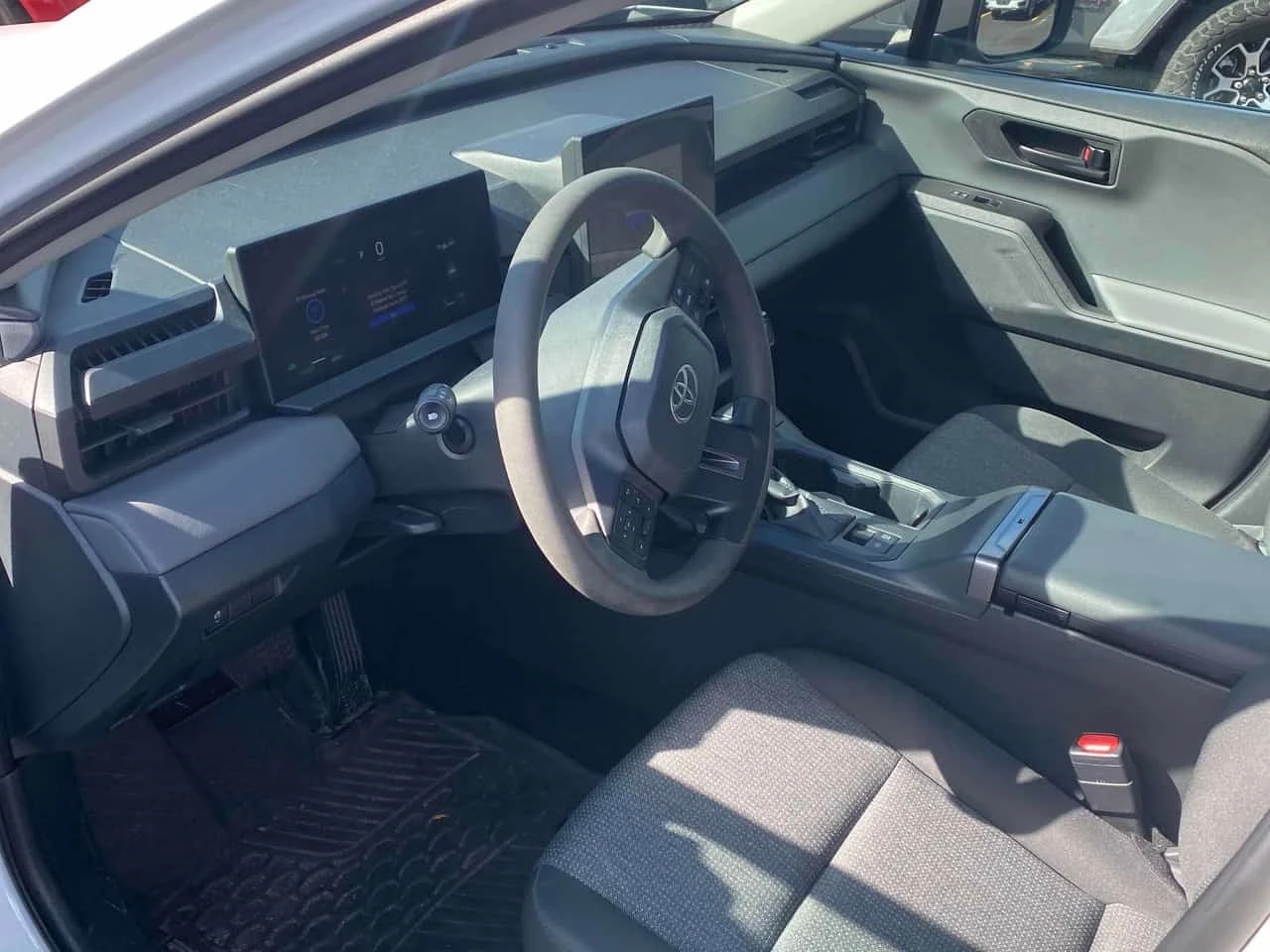 Toyota Rav4 * AWD * CARFAX * ��� ������������ ������ | Mobile.bg � ����������� 5