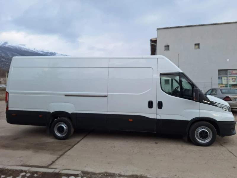 Iveco Daily 35s16 MAXI AUTOMAT LED KLIMA TOP, снимка 4 - Бусове и автобуси - 40448533