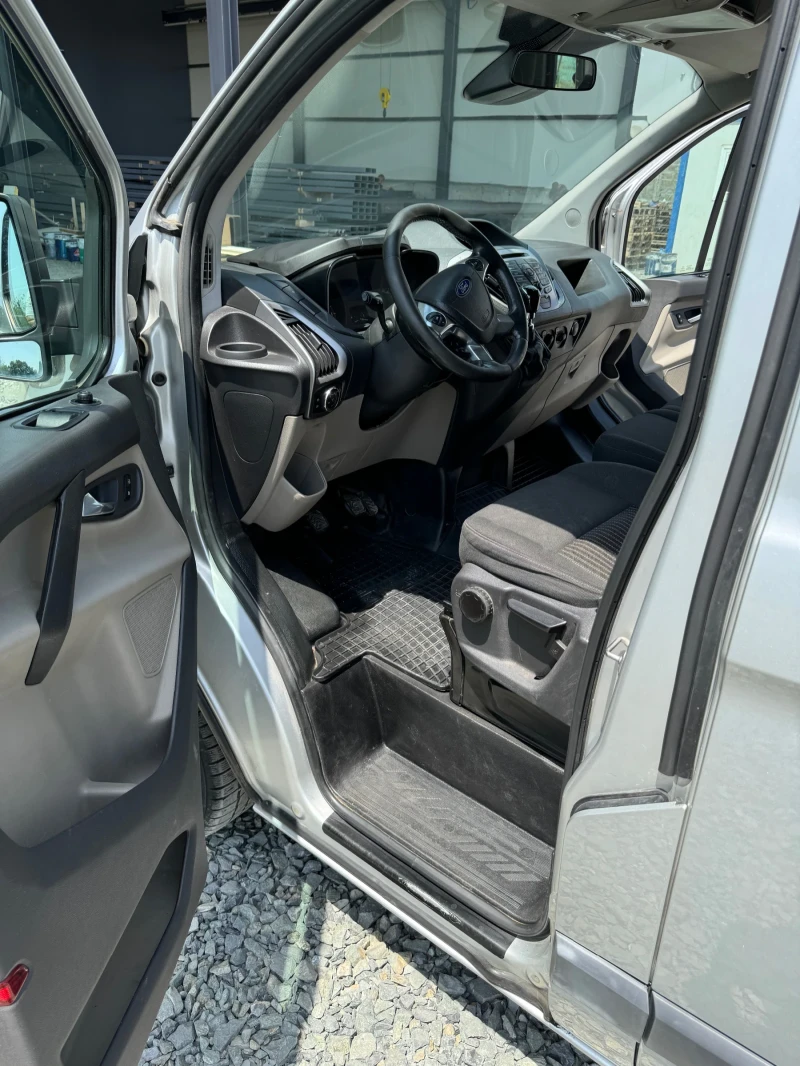 Ford Transit Custom, снимка 7 - Бусове и автобуси - 53324819