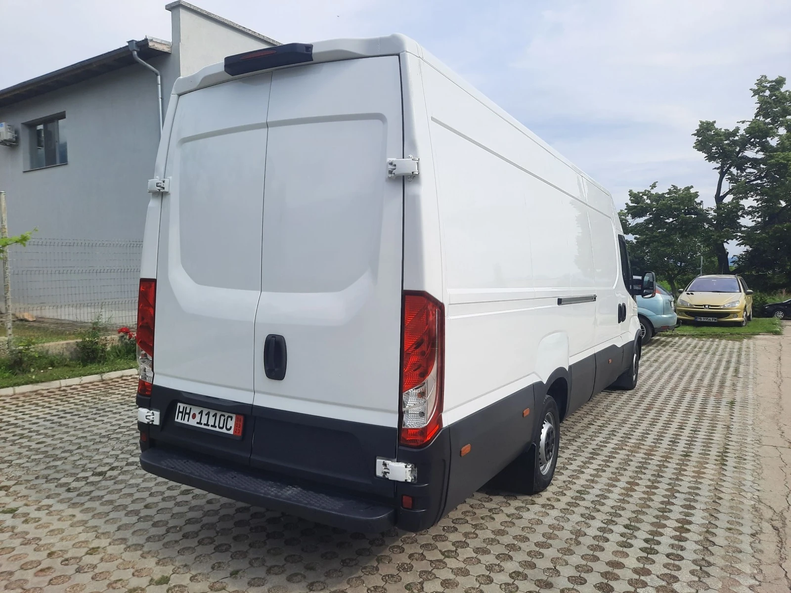 Iveco Daily 35s16 MAXI модел 2020г. - изображение 3