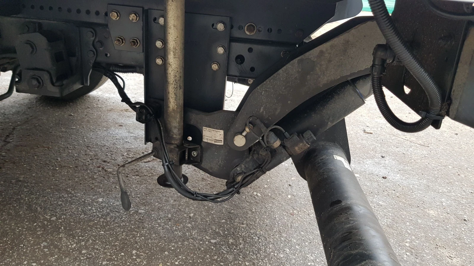 Iveco Daily 35s16, снимка 14 - Бусове и автобуси - 48744915