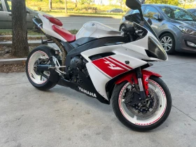 Yamaha YZF-R1, снимка 1