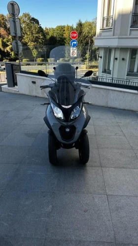     Piaggio Mp3 350