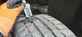 Гуми Зимни 225/55R16, снимка 5