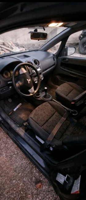 Mitsubishi Colt, снимка 5
