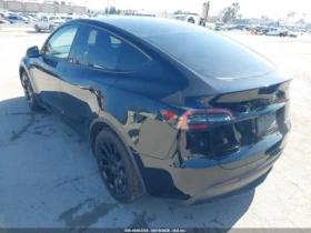 Tesla Model Y LONG RANGE* DUAL MOTOR* КОЖА* ПОДГРЕВ* ПАНОРАМА* , снимка 3