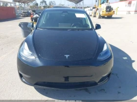 Tesla Model Y LONG RANGE* DUAL MOTOR* КОЖА* ПОДГРЕВ* ПАНОРАМА*  | Auto.bg — изображение 12