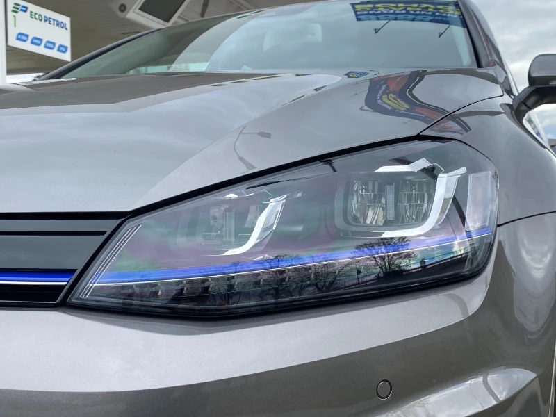 VW Golf E-GOLF/ВС.ЕКСТРИ/ШВЕЙЦАРИЯ, снимка 8 - Автомобили и джипове - 37014318