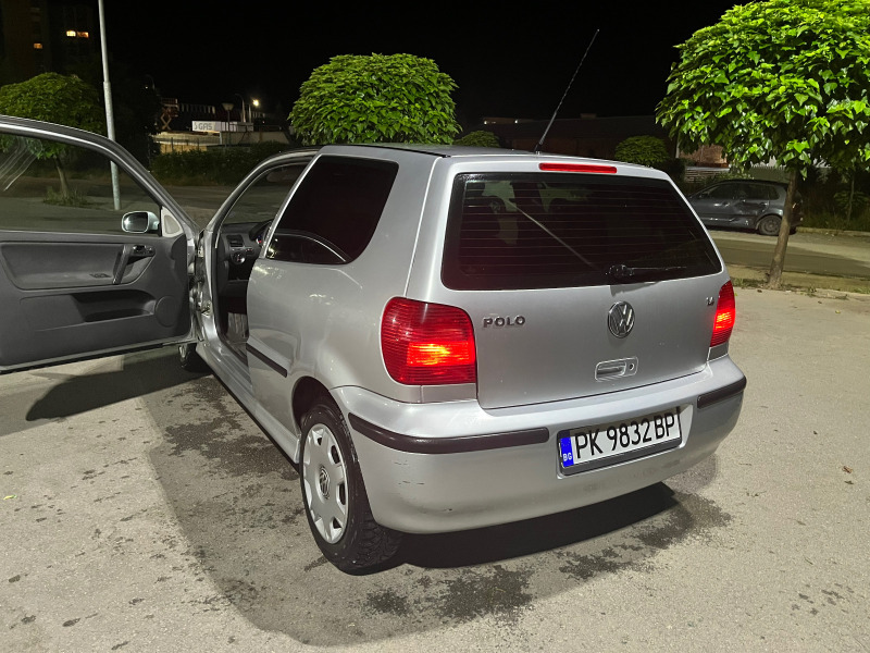 VW Polo 1.4i, снимка 8 - Автомобили и джипове - 46415980