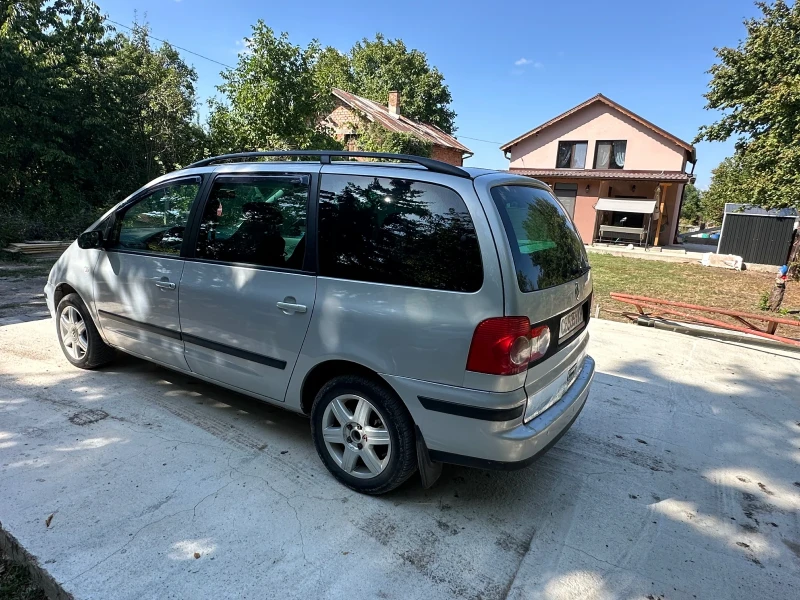 VW Sharan, снимка 3 - Автомобили и джипове - 47176116