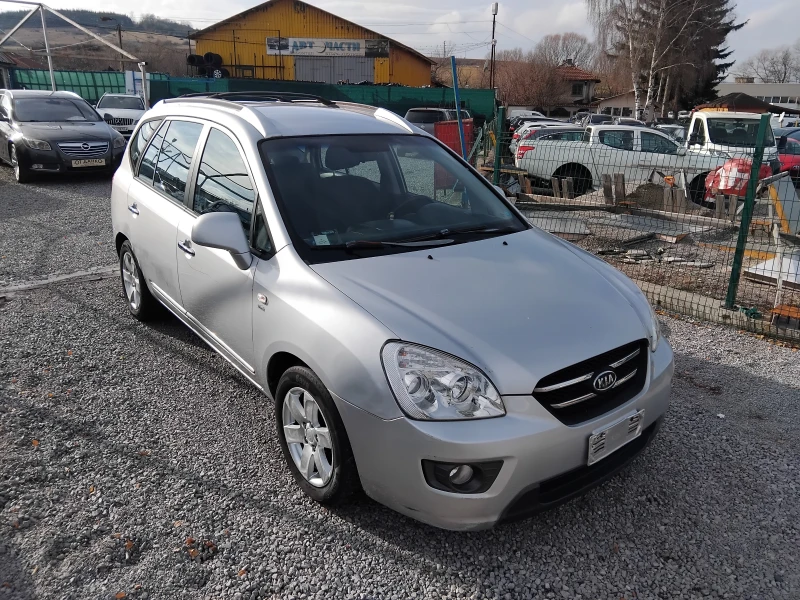 Kia Carens 2.0CRDI/117000KM/AUTOMAT, снимка 2 - Автомобили и джипове - 48342885