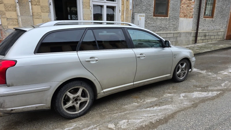 Toyota Avensis, снимка 2 - Автомобили и джипове - 48450031