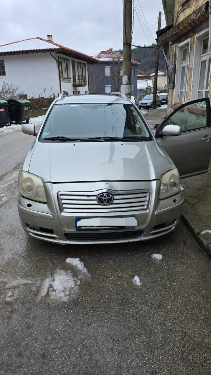 Toyota Avensis, снимка 4 - Автомобили и джипове - 48450031