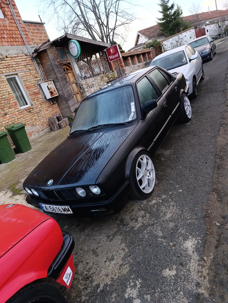 BMW 320, снимка 11 - Автомобили и джипове - 48925807