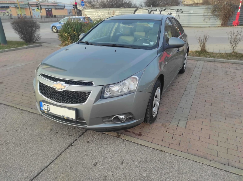 Chevrolet Cruze 1.8, 141кс, ГАЗ, снимка 1 - Автомобили и джипове - 49007421