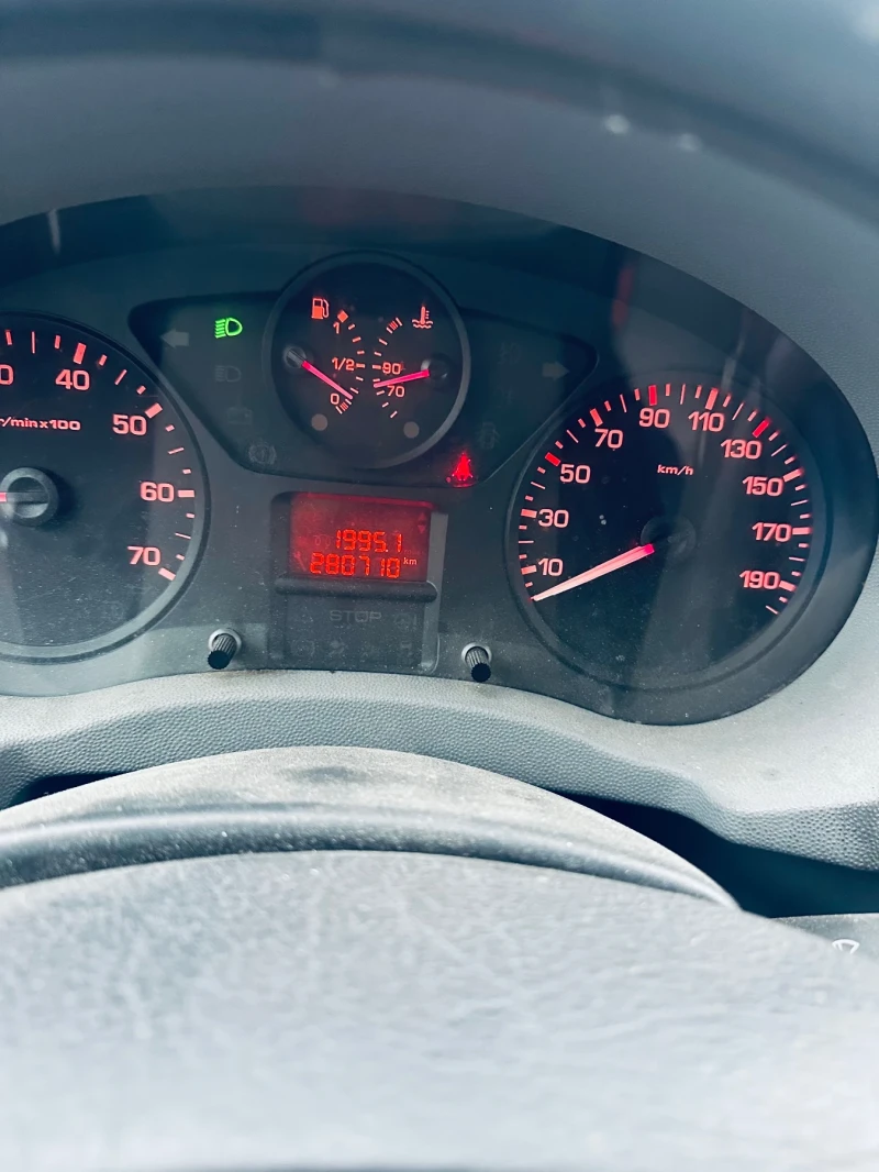 Fiat Scudo 2.2HDi, Товарен, Климатик, Нов внос!Бартер!, снимка 9 - Автомобили и джипове - 49728438