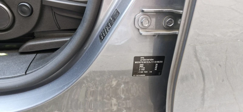 Opel Zafira 1.6 CNG / Turbo / Euro 6 / 96000km., снимка 16 - Автомобили и джипове - 51303832