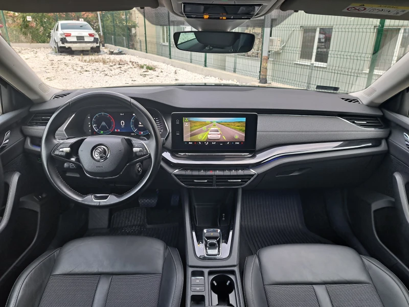 Skoda Octavia 2.0TDi 150к.с DSG Style Plus, снимка 9 - Автомобили и джипове - 52247537