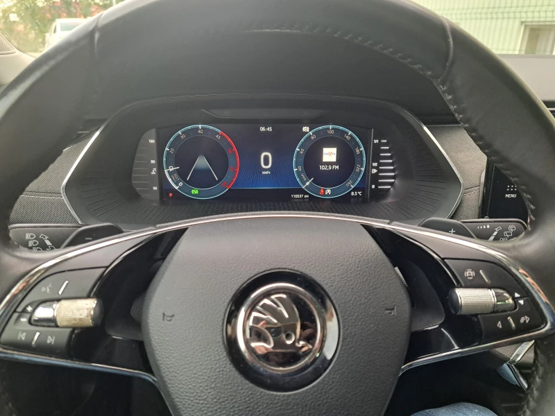 Skoda Octavia 2.0TDi 150к.с DSG Style Plus, снимка 10 - Автомобили и джипове - 52247537