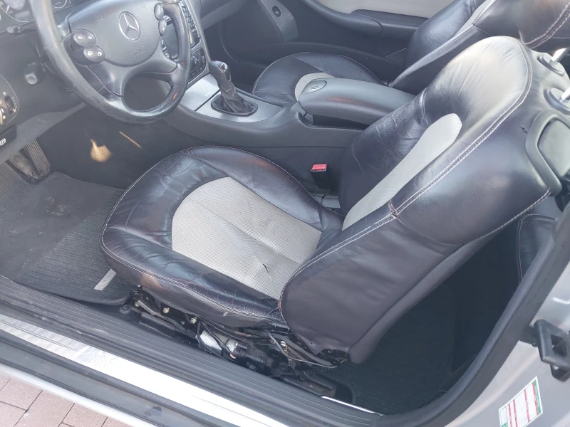 Mercedes-Benz CLK 240, снимка 11 - Автомобили и джипове - 53091578
