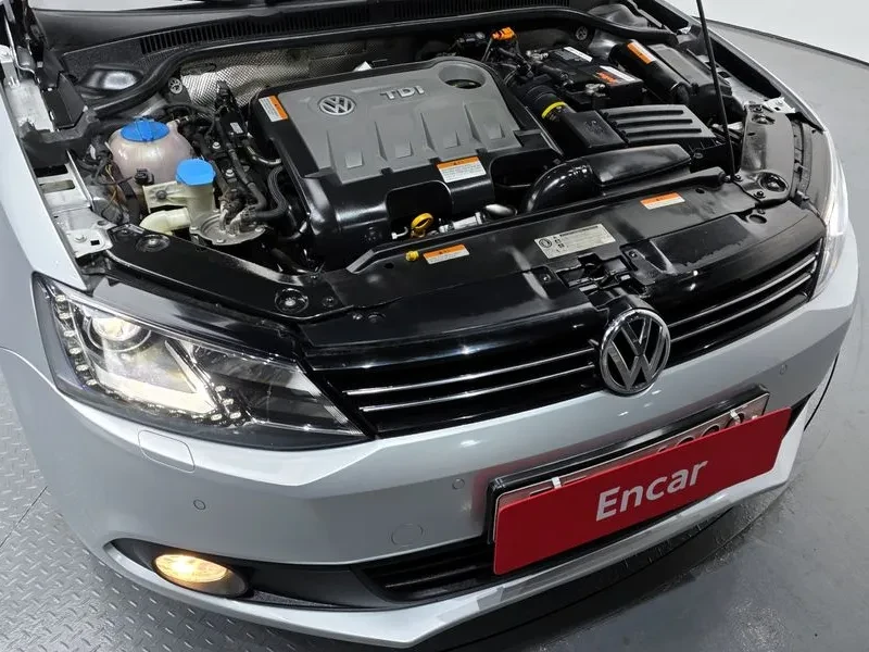 VW Jetta 2.0 TDI - изображение 6