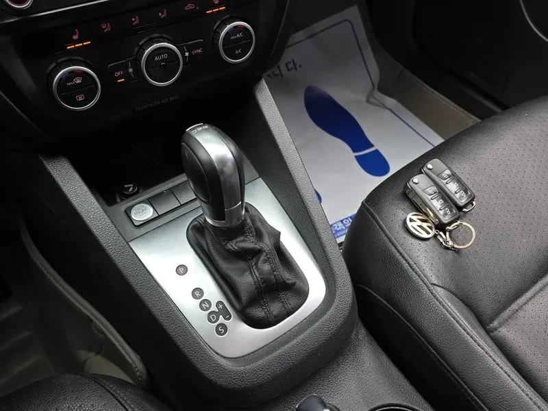 VW Jetta 2.0 TDI - изображение 9