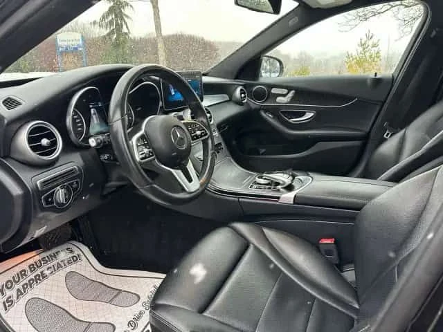 Mercedes-Benz C 300 * WAGON / SPORT PACKAGE / ПОДГРЕВИ / CARFAX , снимка 11 - Автомобили и джипове - 53535661