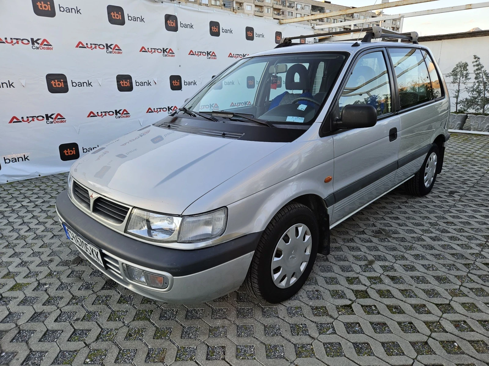 Mitsubishi Space runner 1.8i-122кс= 4х4!= КЛИМАТИК= ГАЗ - изображение 6