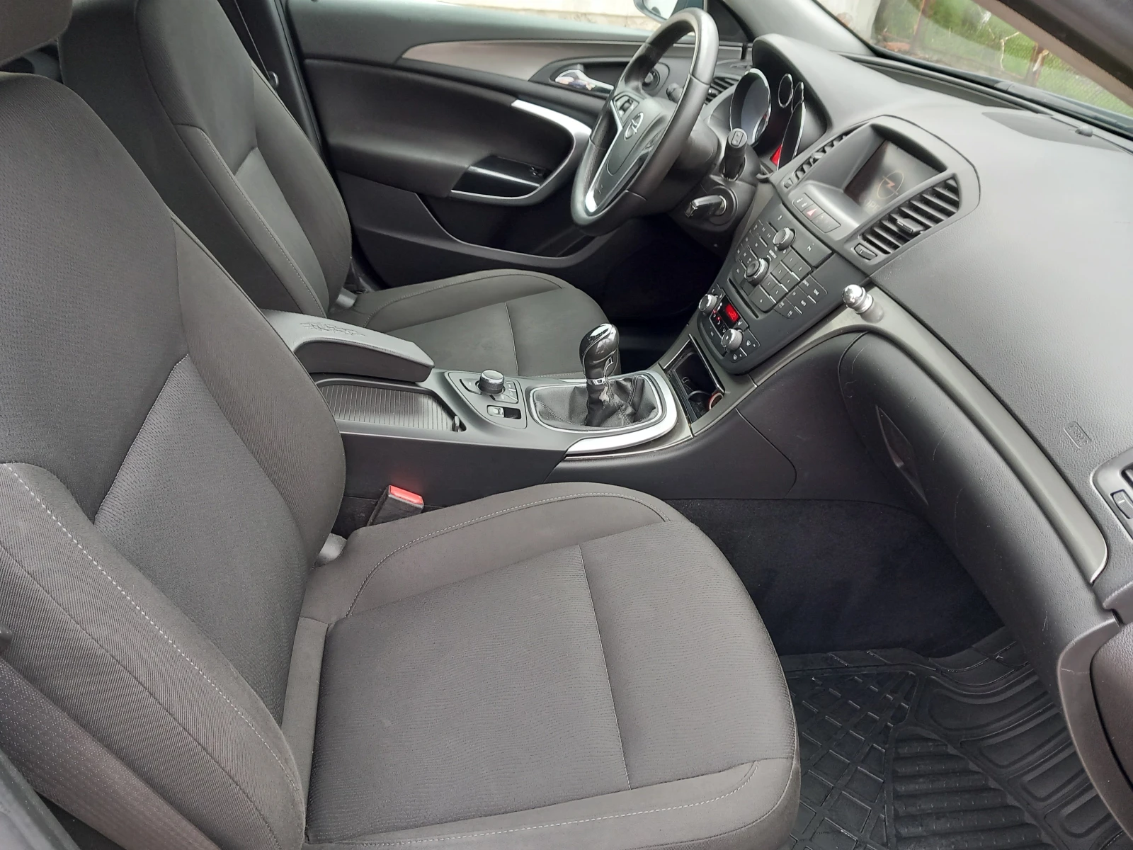 Opel Insignia 2.0CDTI NAVI 6ск - изображение 10
