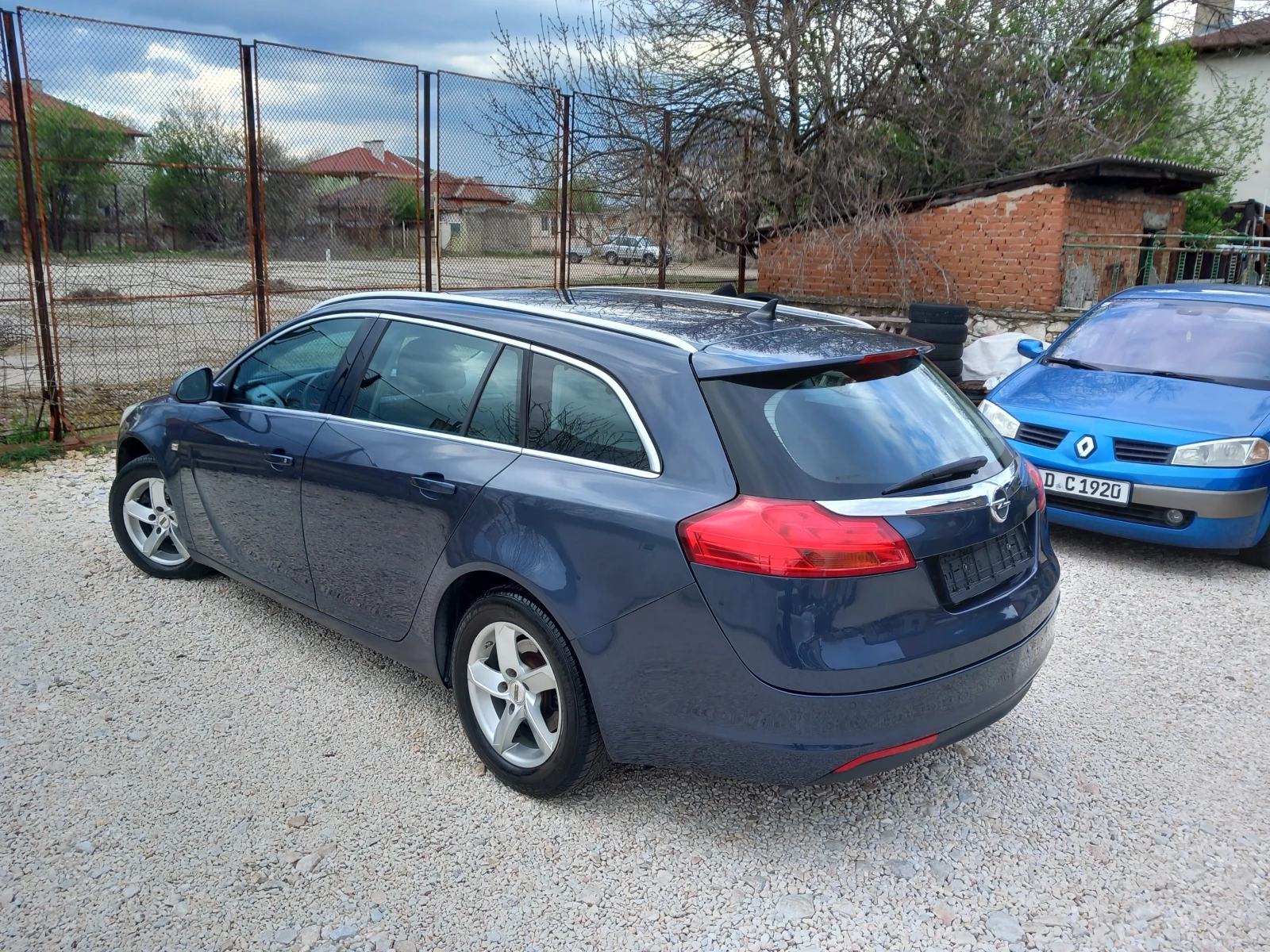 Opel Insignia 2.0CDTI NAVI 6ск - изображение 5