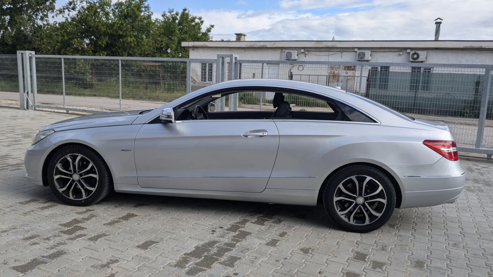 Mercedes-Benz E 250 FULL, COUPE, LPG, MAHAGON - изображение 7