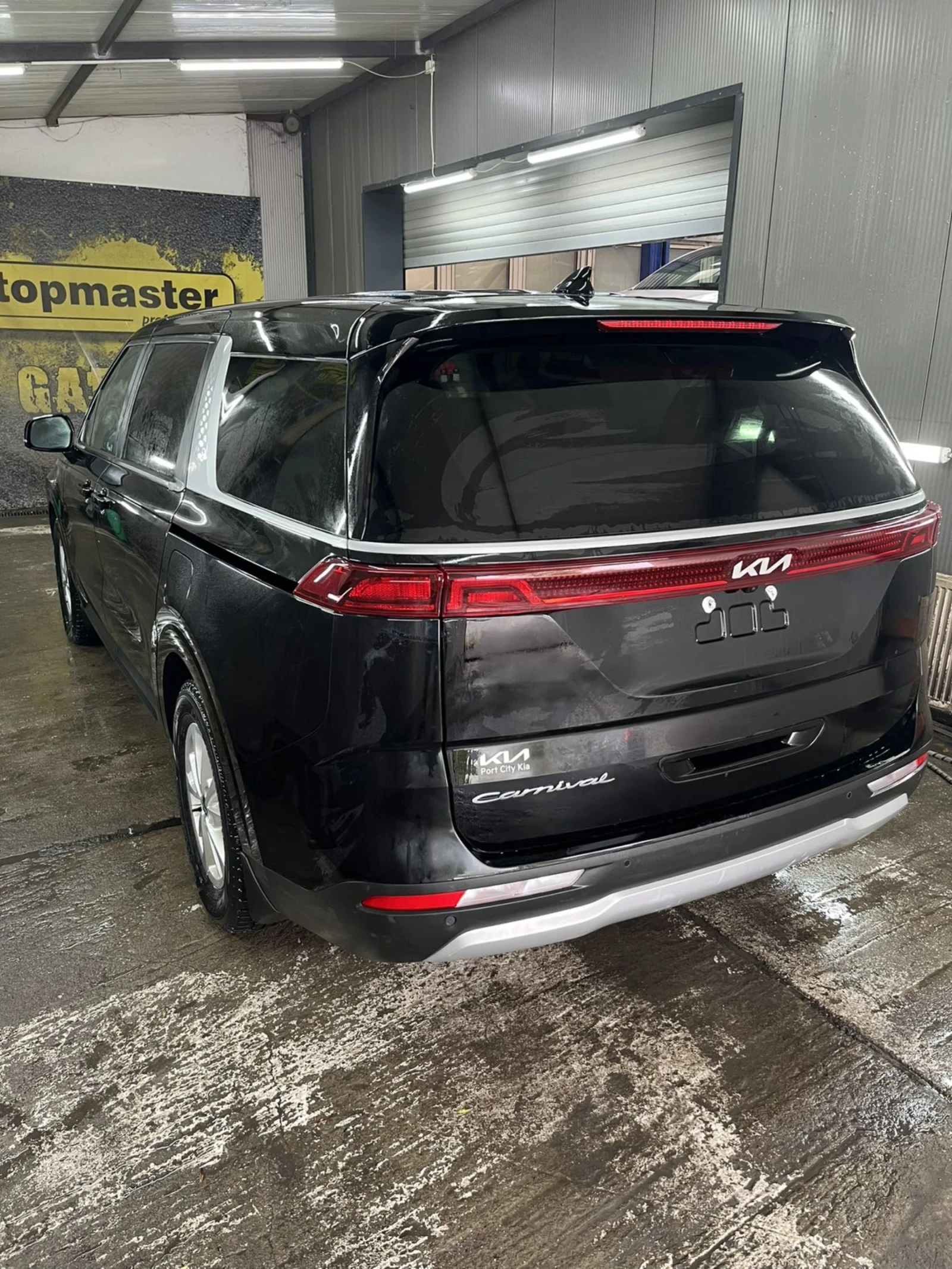 Kia Carnival  - изображение 4