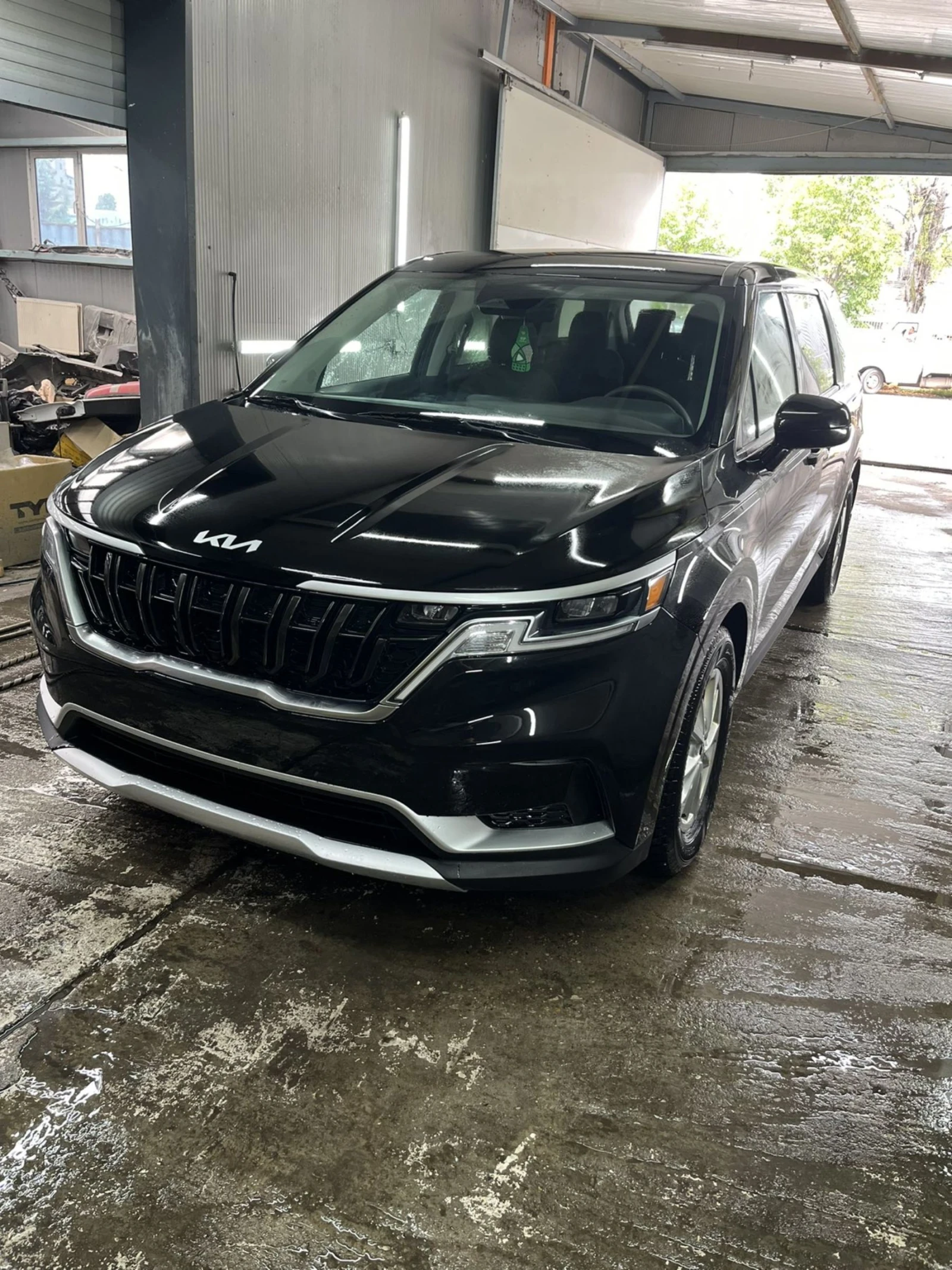 Kia Carnival  - изображение 2