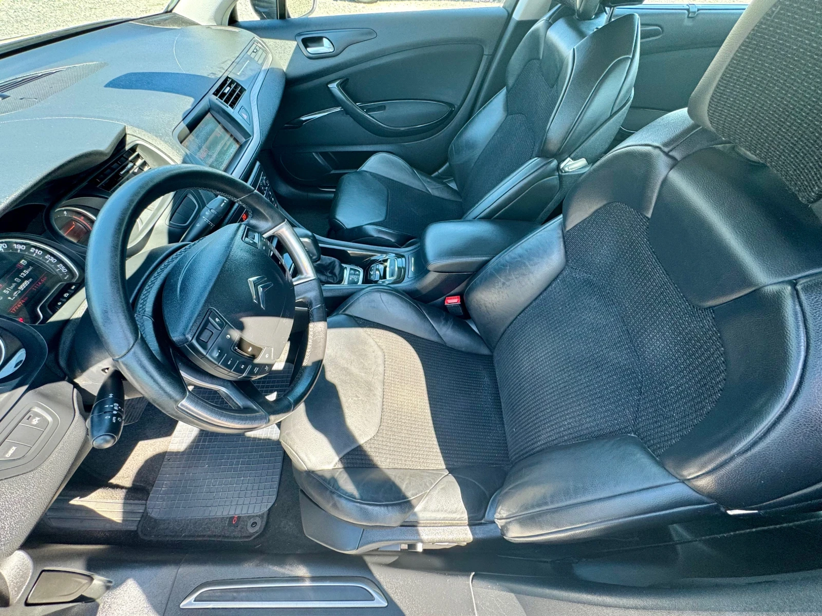 Citroen C5 2.2 HDI Executive - изображение 9
